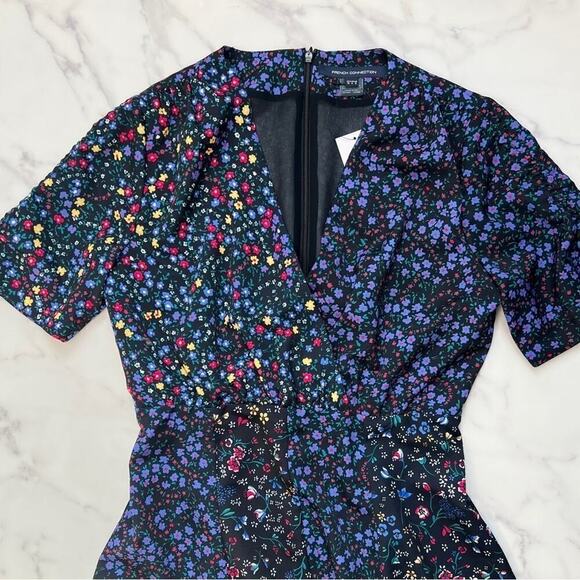 French Connection Aubine Drape VNeck Black Floral Tie Sleeve Dress US 2 NWT $128 - Picture 7 of 13